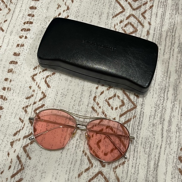 GENTLE MONSTER Accessories - Gentle Monster Jumping Jack Pink Aviator Sunglasses with Case